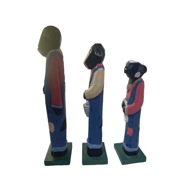 Hand-Carved Wooden Cow Figurines In Farm Outfits - Set Of 3 Rustic Folk Art Deco - Picture 4 of 8